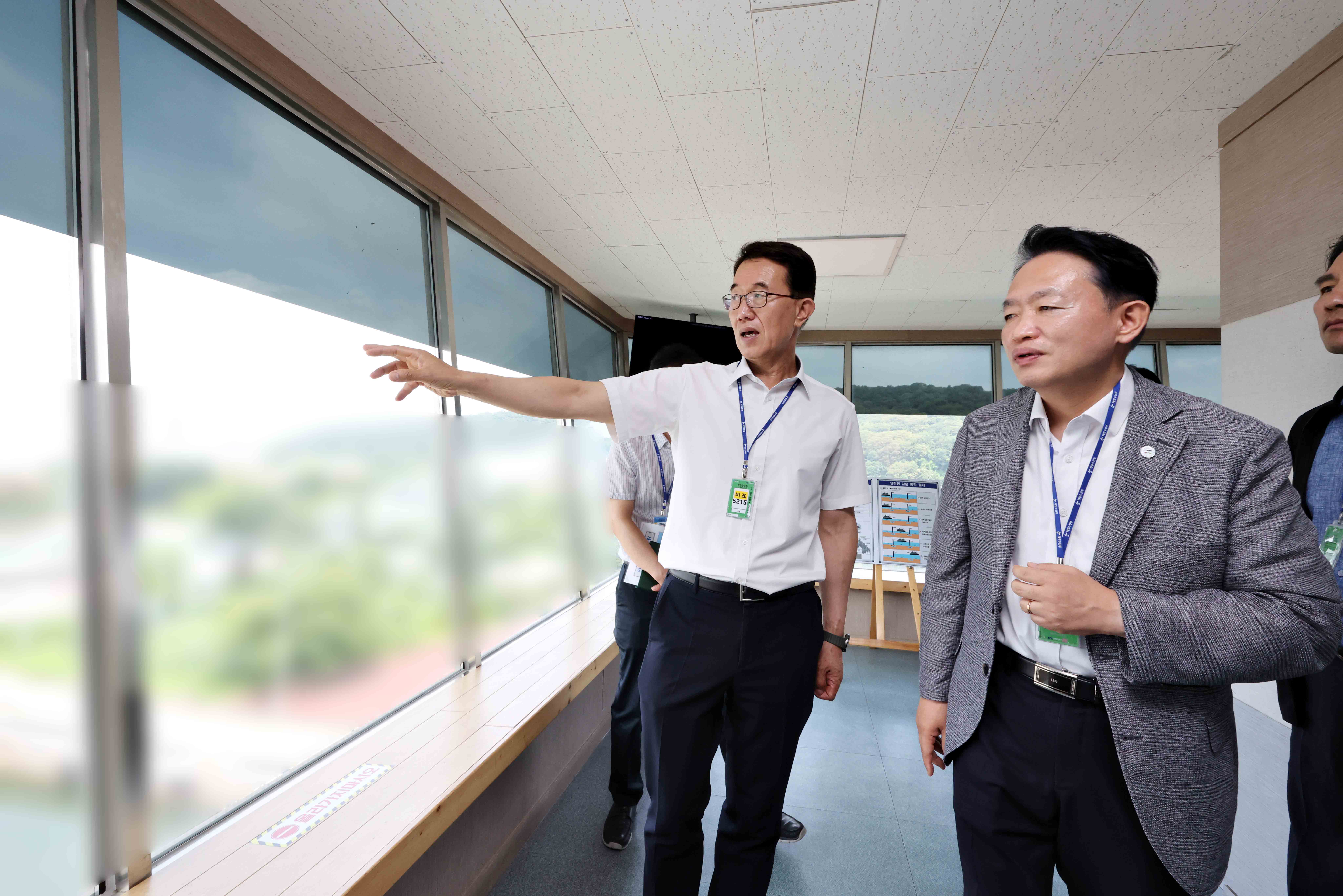 20260728_인천항_내항_일원_현장방문10.jpg 이미지