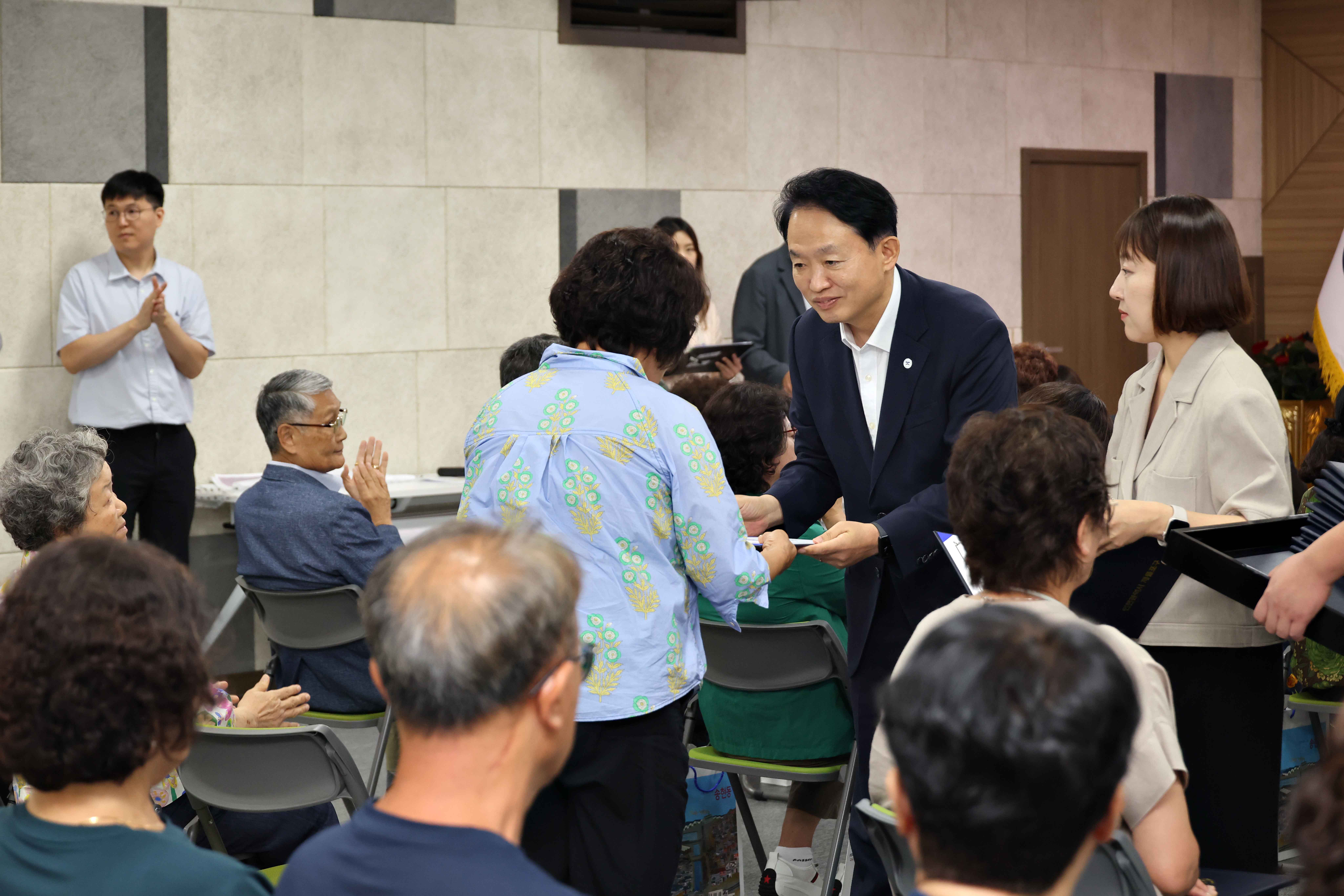 20260731_동_지역사회보장협의체_위원_위촉식_및_역량강화_교육(2회차)10.jpg 이미지