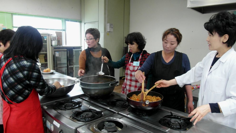 한식조리기능사반 봉사활동1.JPG 이미지